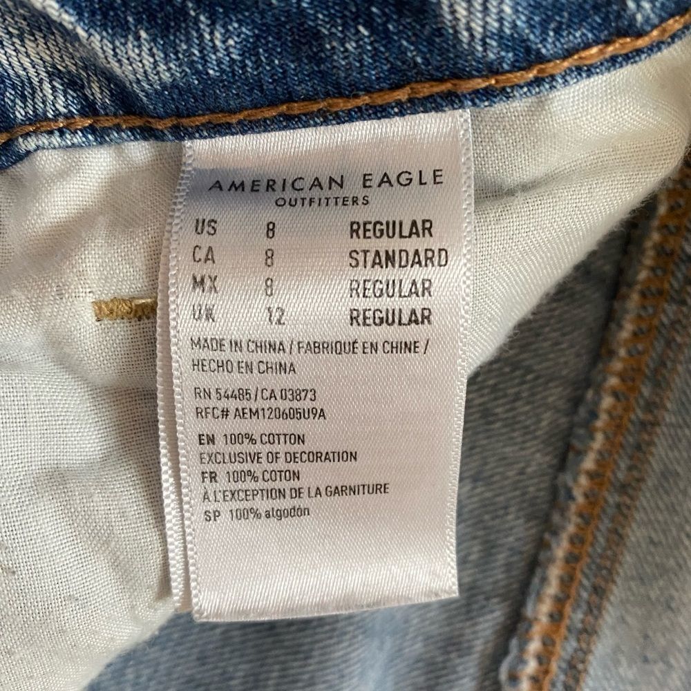 American Eagle Outfitters Blue Distressed Ankle Jeans Sz 8 - Picture 11 of 11